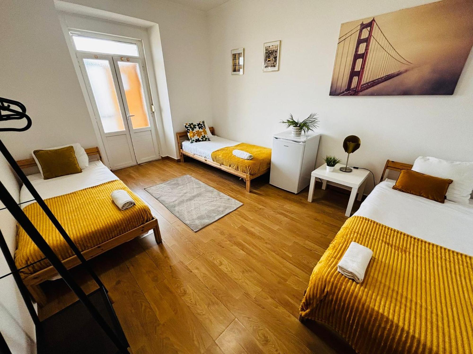 Hostel High Standard In Marques Do Pombal *
